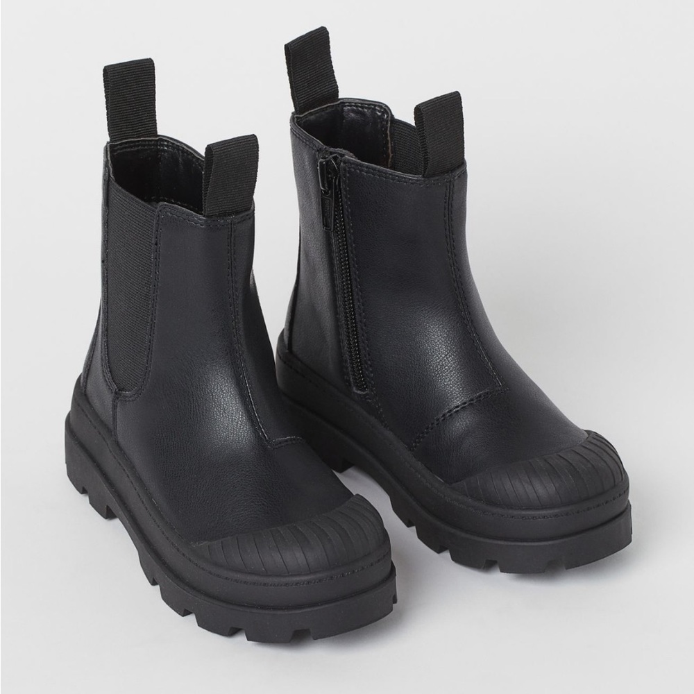 Chelsea boots